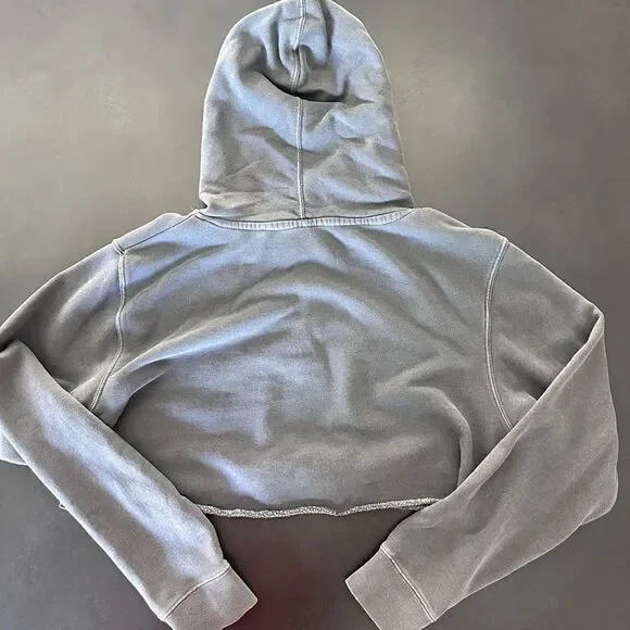 LVFT Cropped Hoodie - Picture 3 of 4